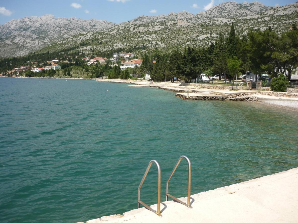 Apartmani Mille Starigrad Paklenica Buitenkant foto